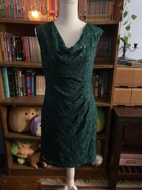 Ronni Nicole Emerald Green Lace Midi Dress